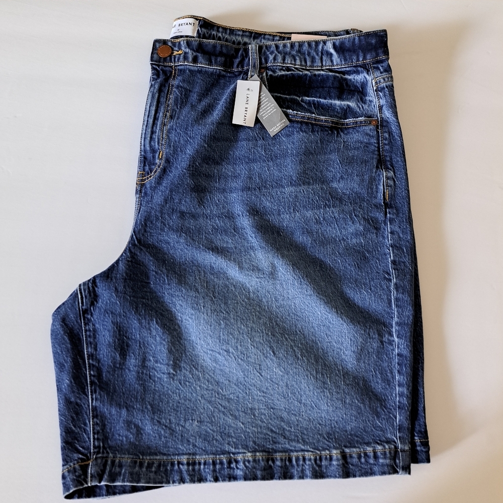 Lane Bryant Midrise Bermuda Boyfriend Shorts NWT